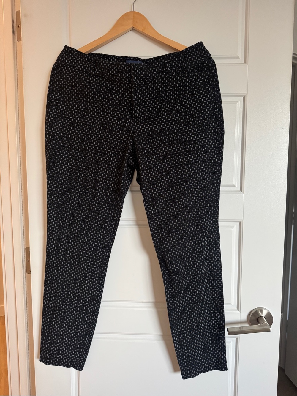 Women's Navy Patterned Slim Ankle Pants